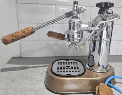 la pavoni lever operated manual espresso machine