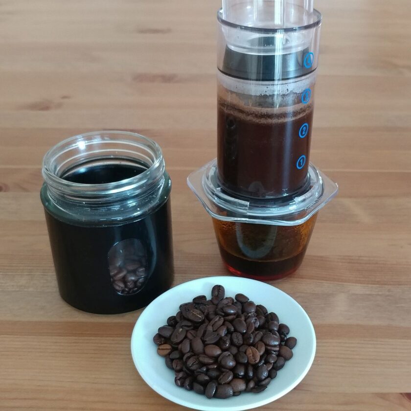 brewing espresso with aeropress