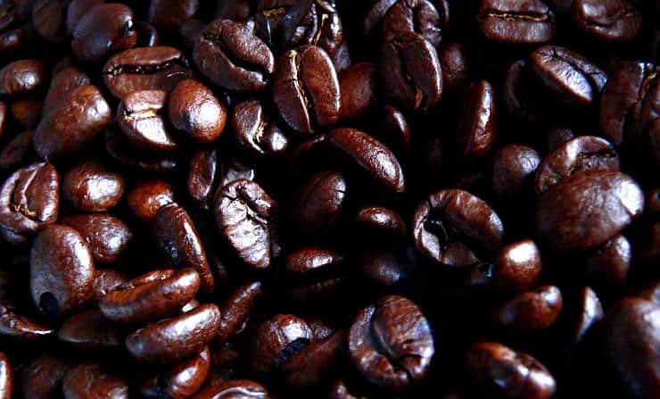 How To Dry Oily Coffee Beans - Tips & Trips